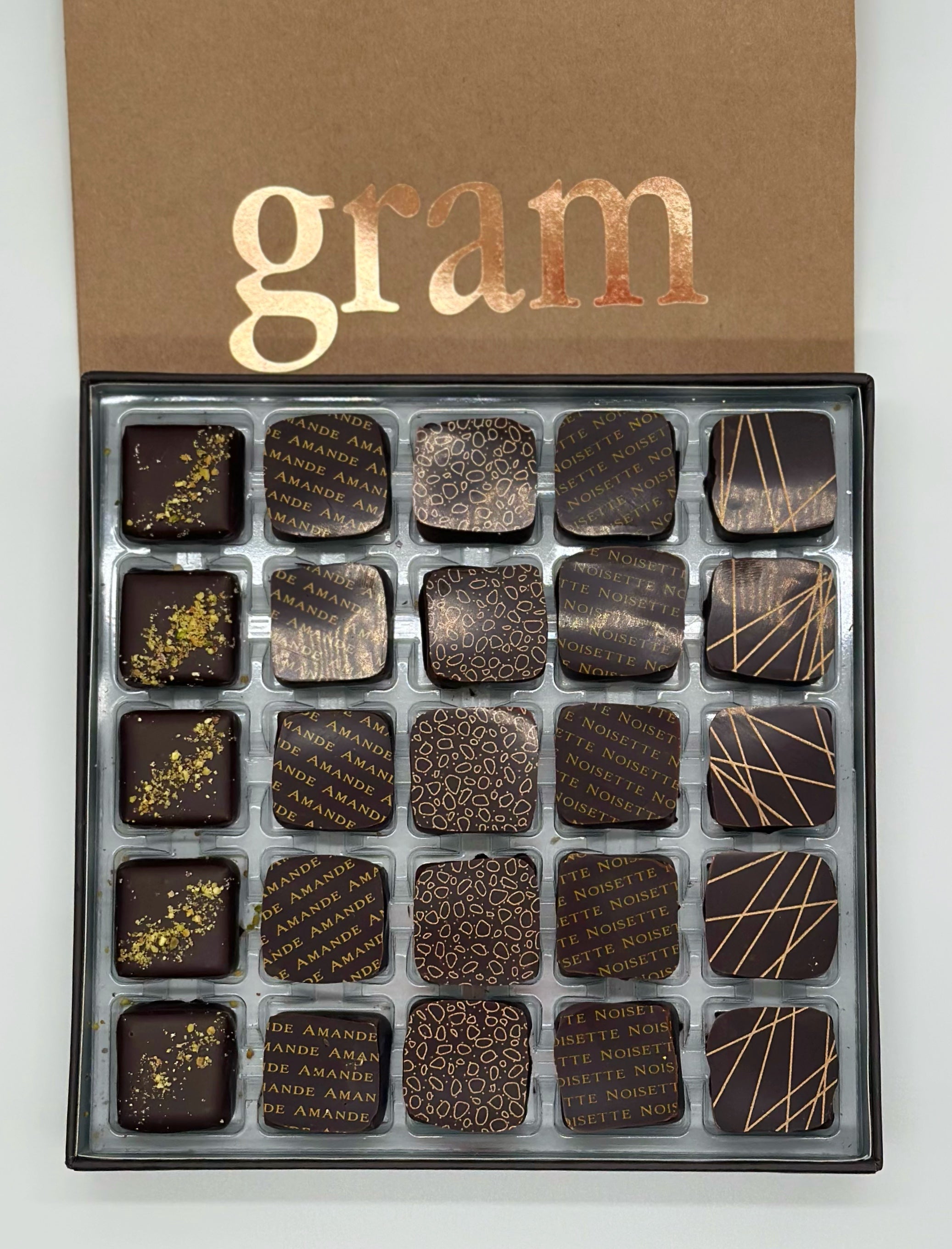 Boite praliné chocolat noir 250g