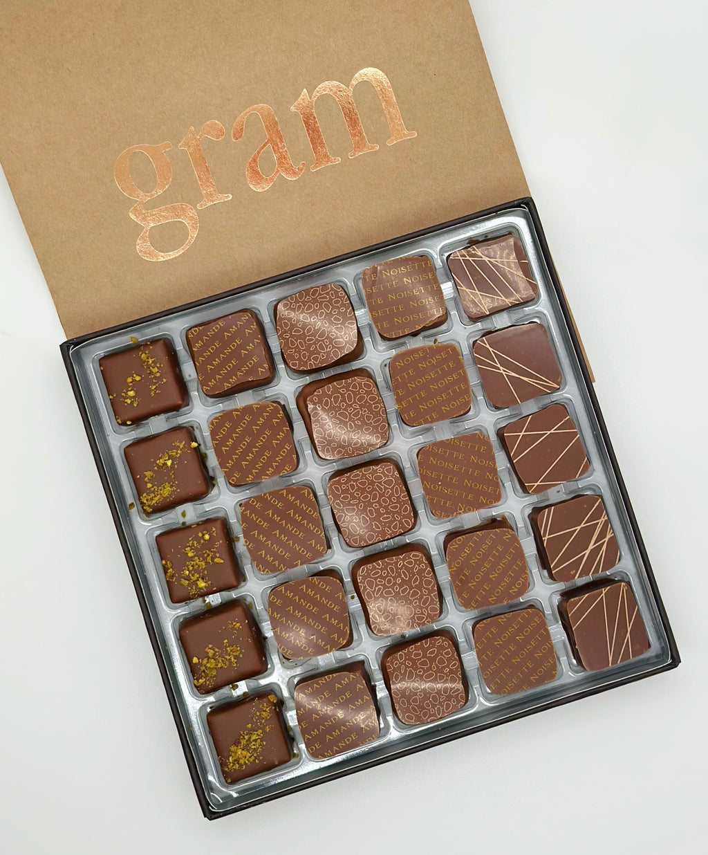 Boîte 250g praliné lait assorti